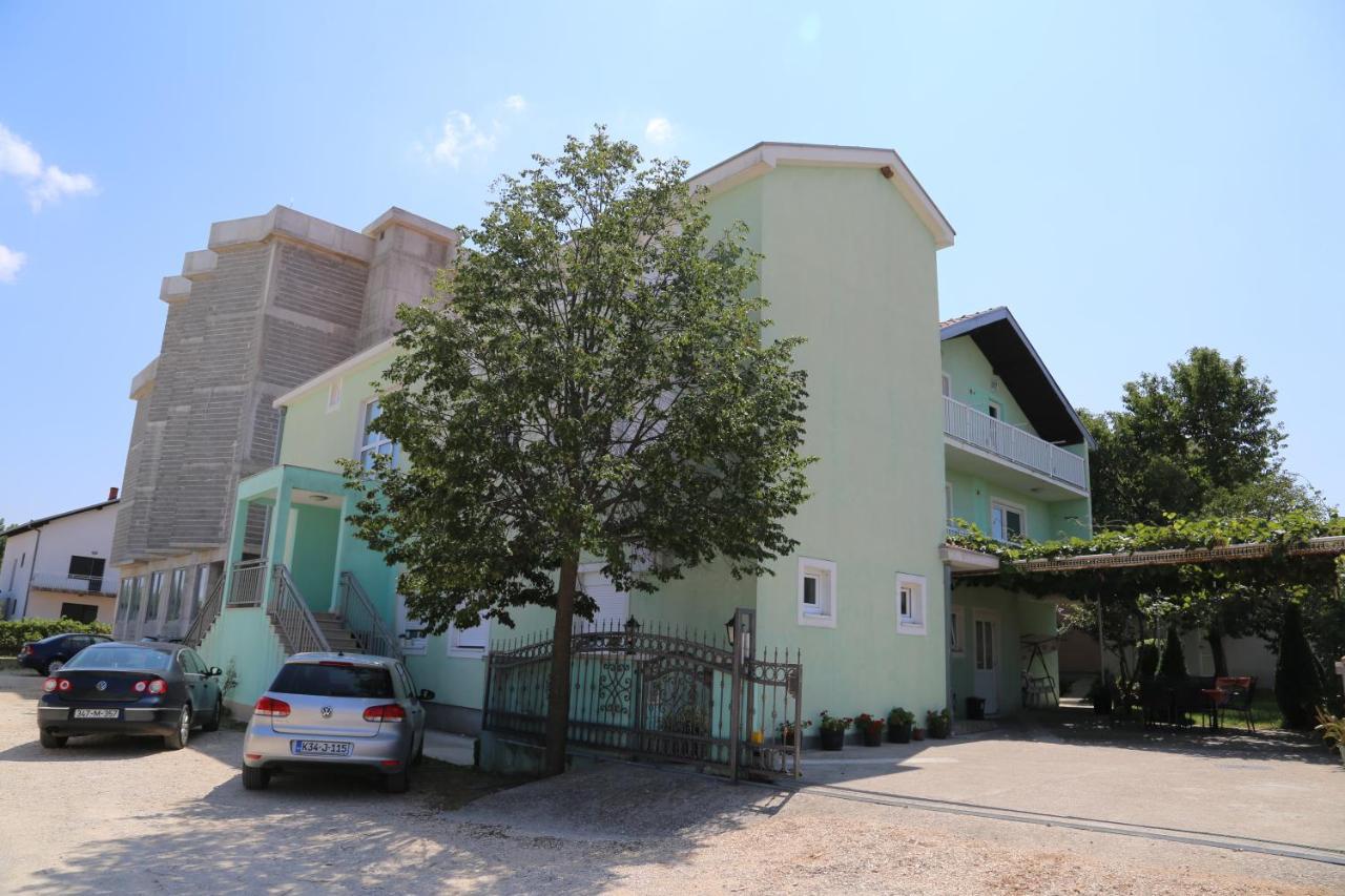 Pansion Devotions Hotel Međugorje Eksteriør billede